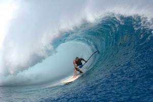 Laird_Hamilton_paddle_tube_